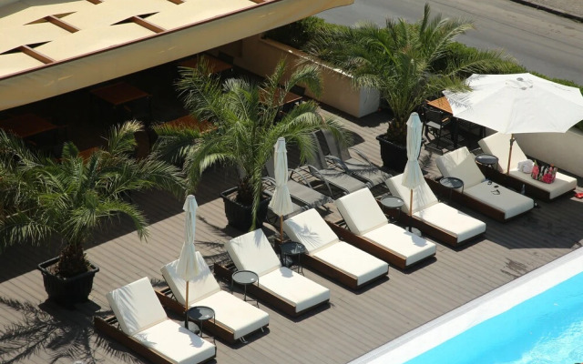 Venice Hotel Complex