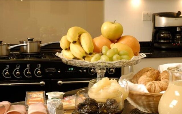 Thornbank House - inc off-site Health Club