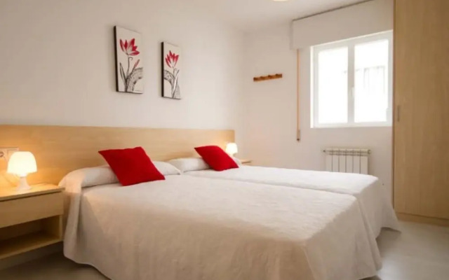 106402 - Apartment in Lariño