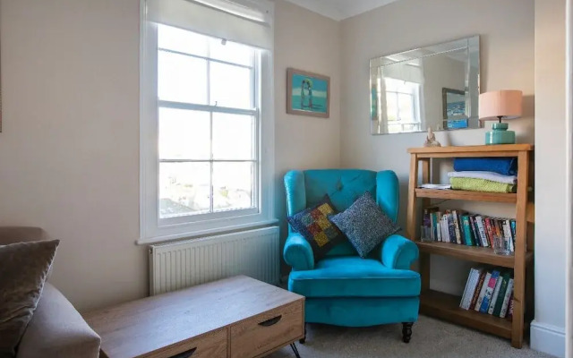 Central Dartmouth Townhouse