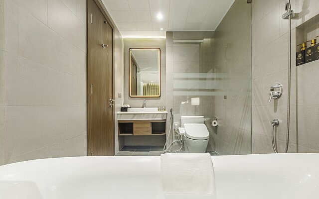 Peninsula Hotel Danang