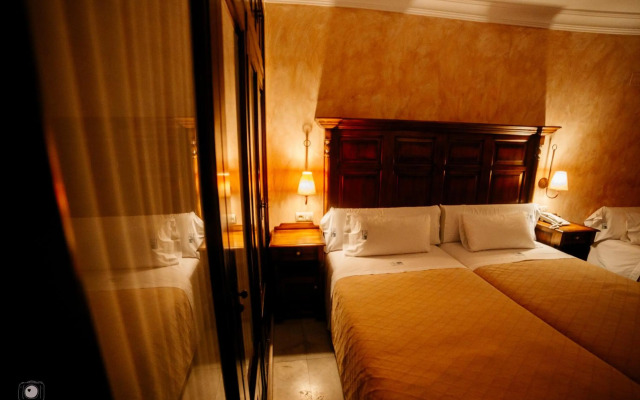 Hotel Posada de Vallina by MiRa