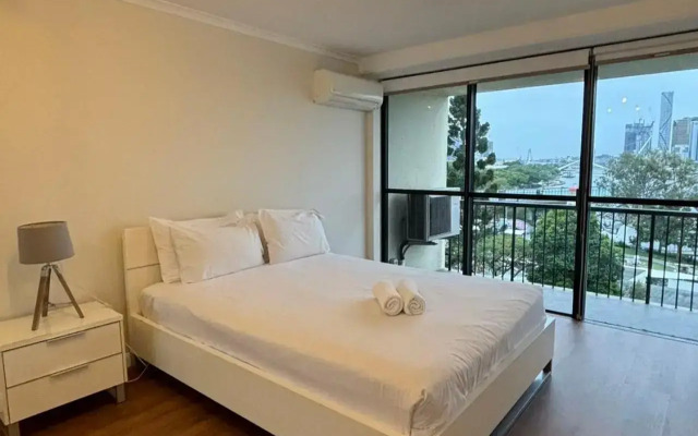 River Plaza Apartments