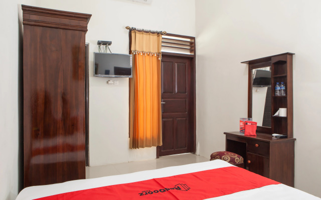 RedDoorz near Banyuwangi Baru Station