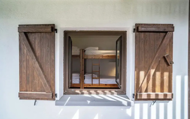 Aran Hostel