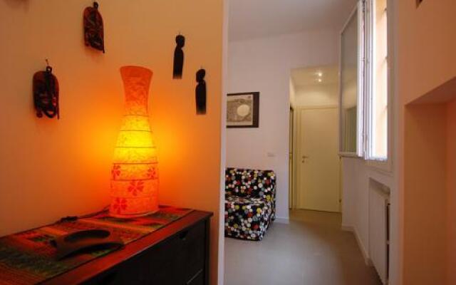 Andrea Da Faenza Halldis Apartment