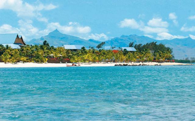 Trou aux Biches Beachcomber