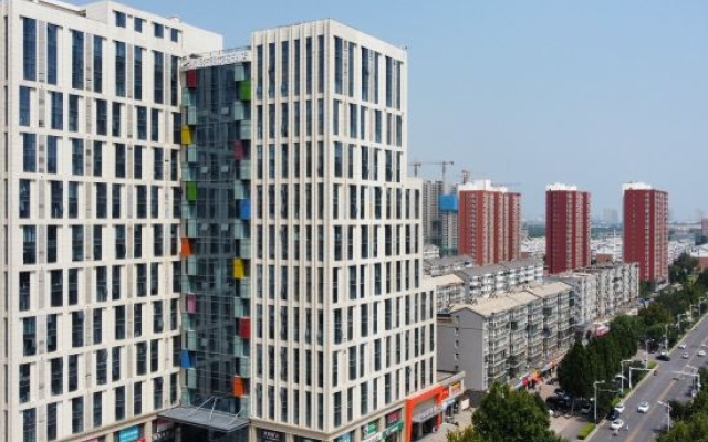 Ye Yuchen E-sports Movie Hotel (Xueyuan Road Muxili Shopping Park) – Outside – Shijiazhuang