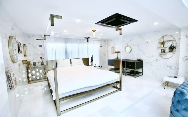 The Root2 Hotel