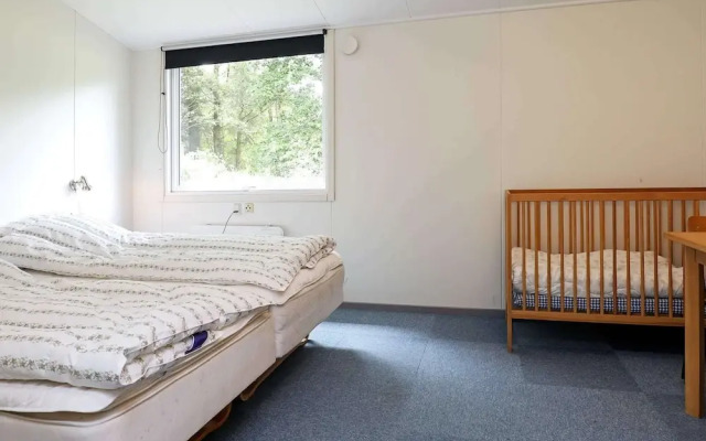 20 Person Holiday Home in Oster Assels