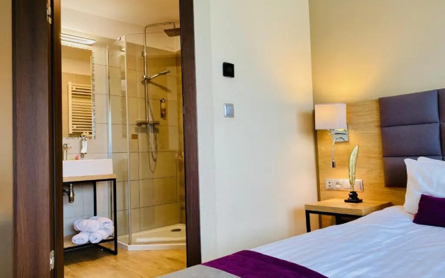 CONRAD Comfort Hotel****