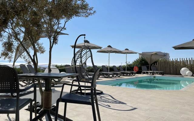 Hermoso Luxury Suites