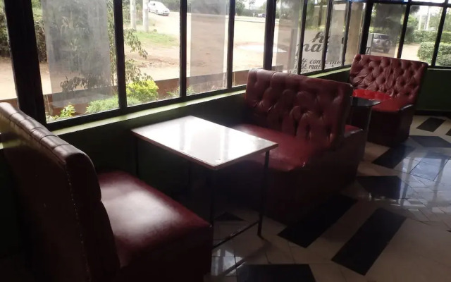 Shield Park Villa Hotel
