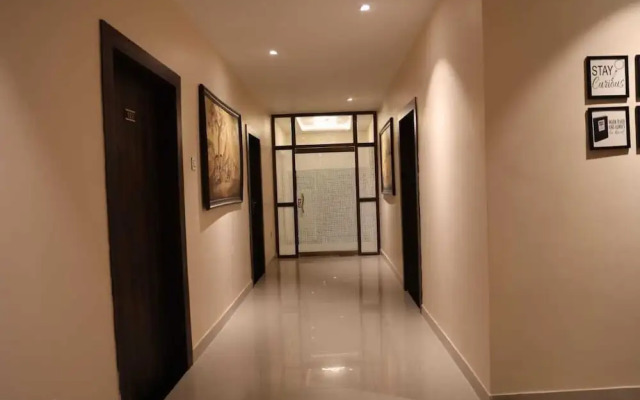 Regal Guest House by ROH