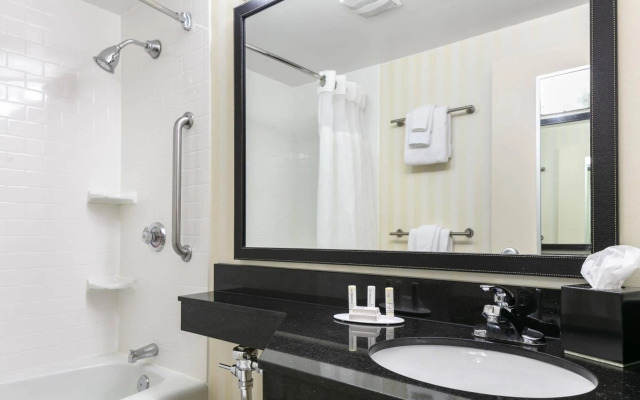 Chester Inn & Suites