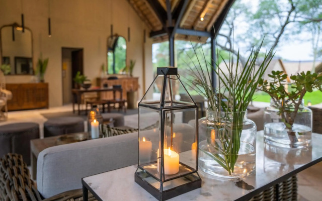 Thornybush Game Lodge
