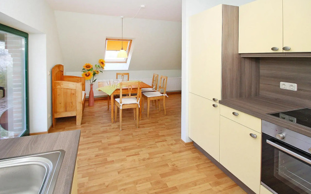 Country House by Lake Dummer With Rowing Boat