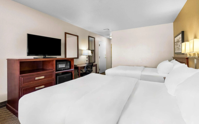 SureStay Plus Hotel by Best Western Drumheller