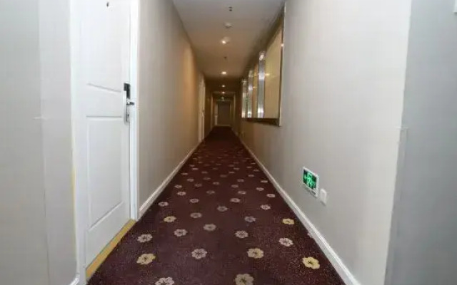 Home Inn · Neo (Baoji Wanda Plaza Branch)