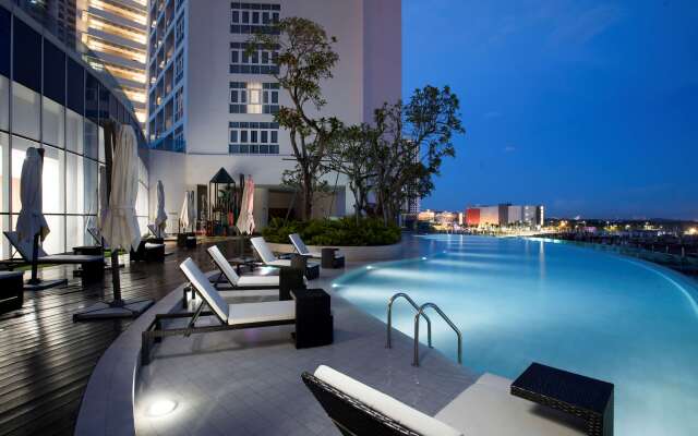 Pinetree Marina Resort