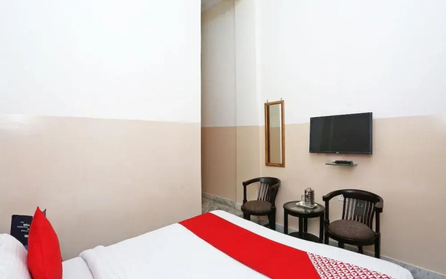 Oyo 19638 Hotel Jay Continental