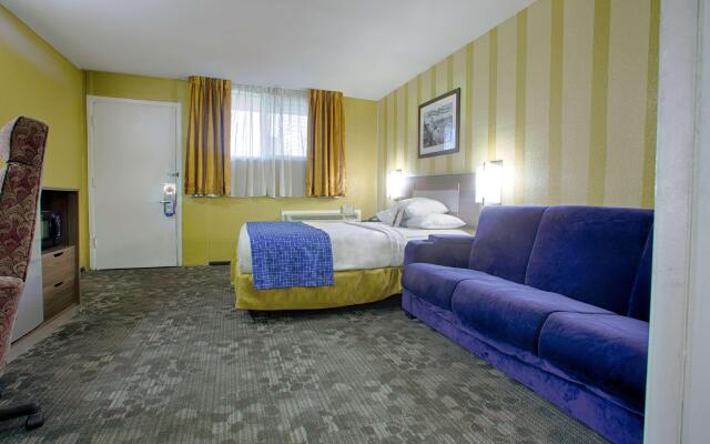 Travelodge by Wyndham Phoenix Downtown