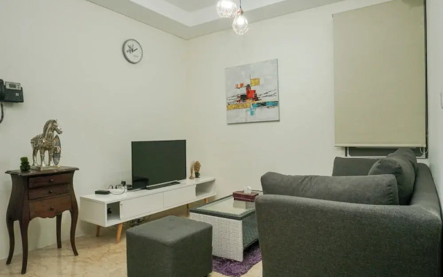 Luxury Design 1BR L'Avenue Apartment near Pancoran