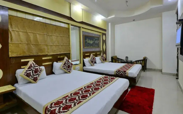 Hotel Sai Dham International