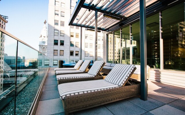 Cook City Suites - 1338 Chestnut Street