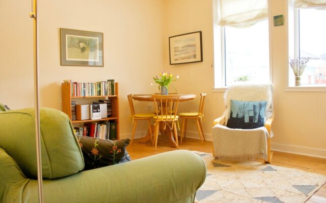Private Garden Flat