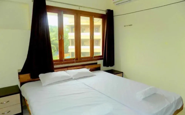 AF-6 Candolim with shared pool
