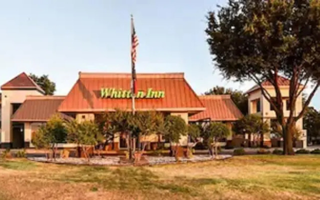 Whitten Inn University