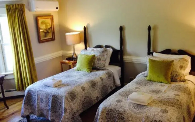Boscawen Inn