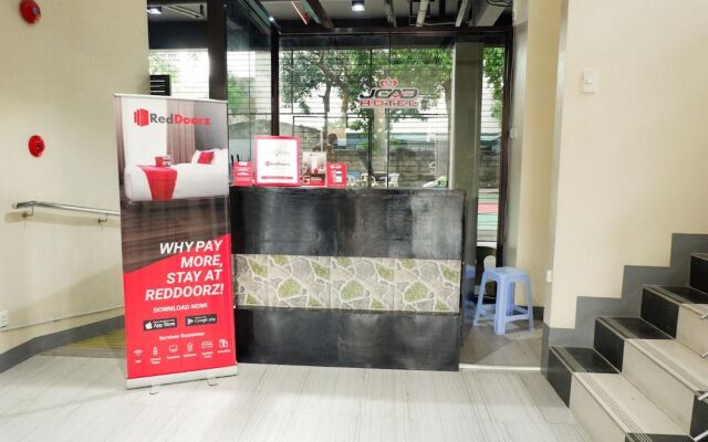 Reddoorz Plus @ La Guardia Lahug