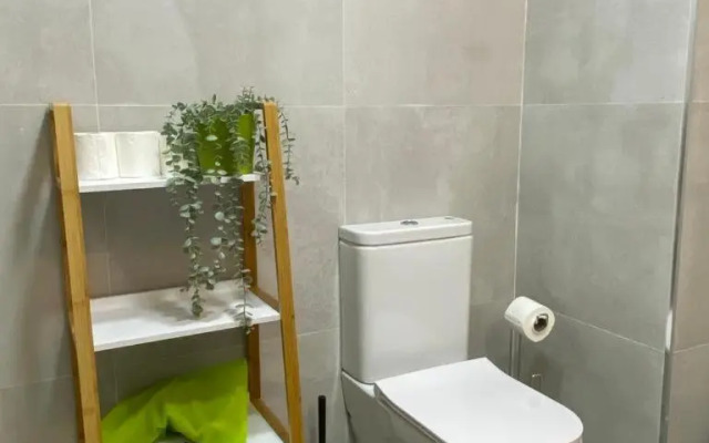 Archeros Oasis by Valcambre