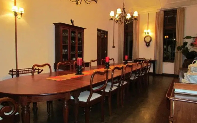 Aigburth Villa