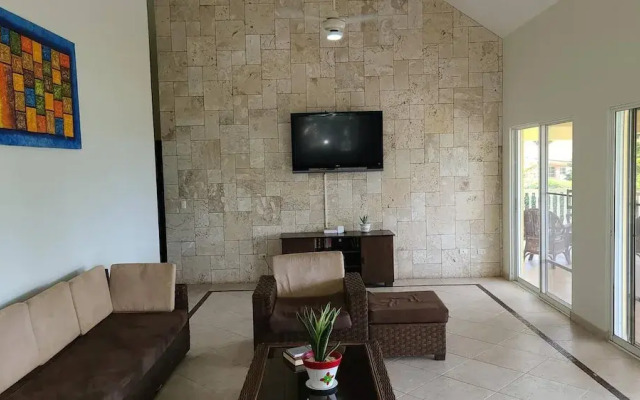 Villa Hermosa Spacious Close Town And Sosua Beach