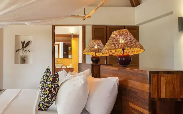 Lou Moon Eco-Luxury Resort