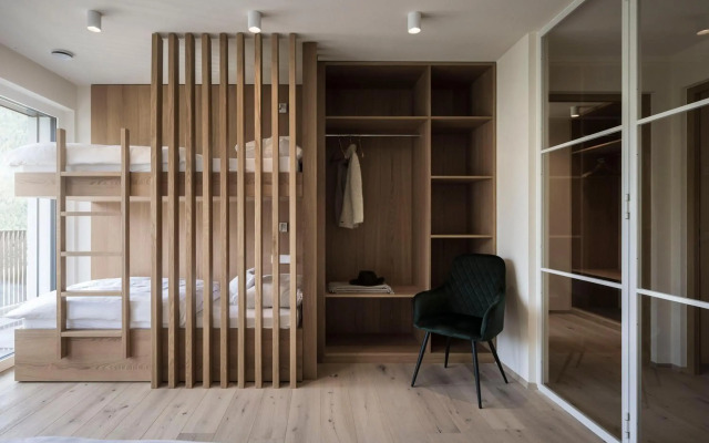 Astor Apartments&Suites