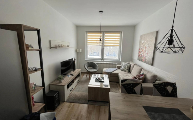 Dora, Above The Clouds 2