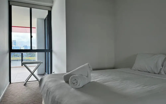 Harbour Quays Apartments