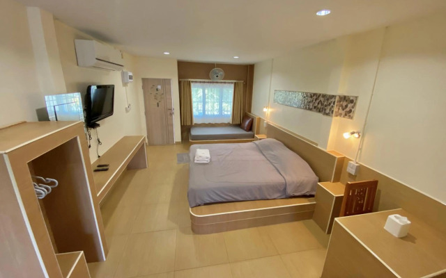 Baan Suan Palm Resort