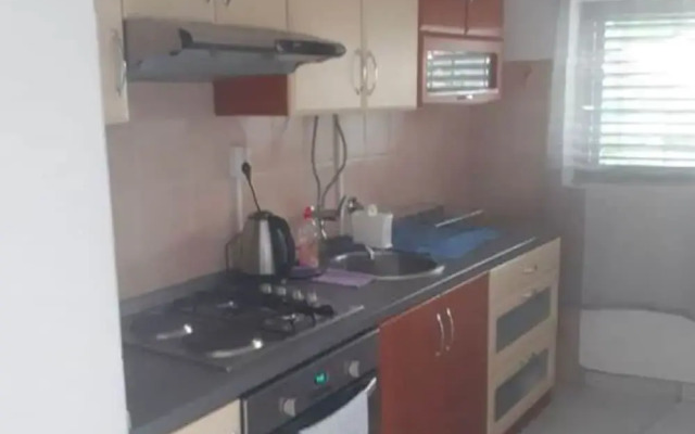 Lovely Apartment in Pirovac With Balcony