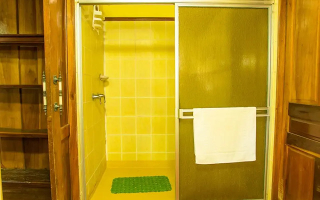 Redwood Beach Resort