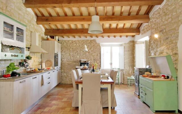 Lovely villa in a peaceful area-Le Rondinelle