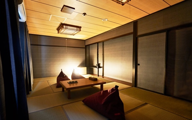 Yumoto Ginsenkaku – Guest Rooms – Kamikawa