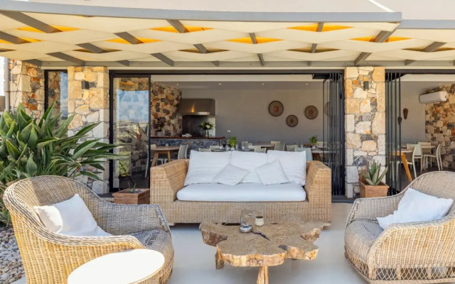 Paradise Island Villas
