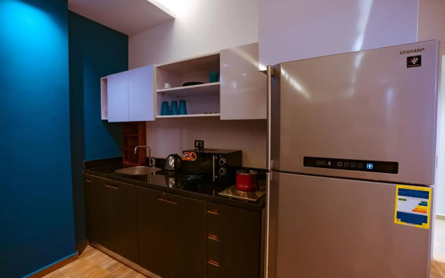 Travelholic Inn