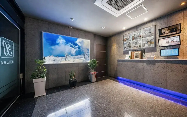 Yongin Yangji Banner Hotel
