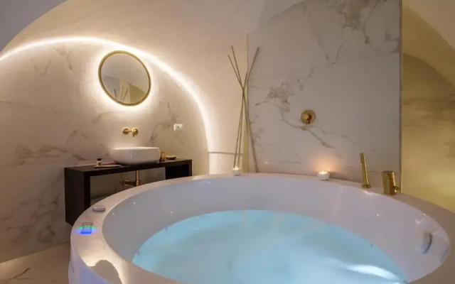 La Bella Ostuni Suites